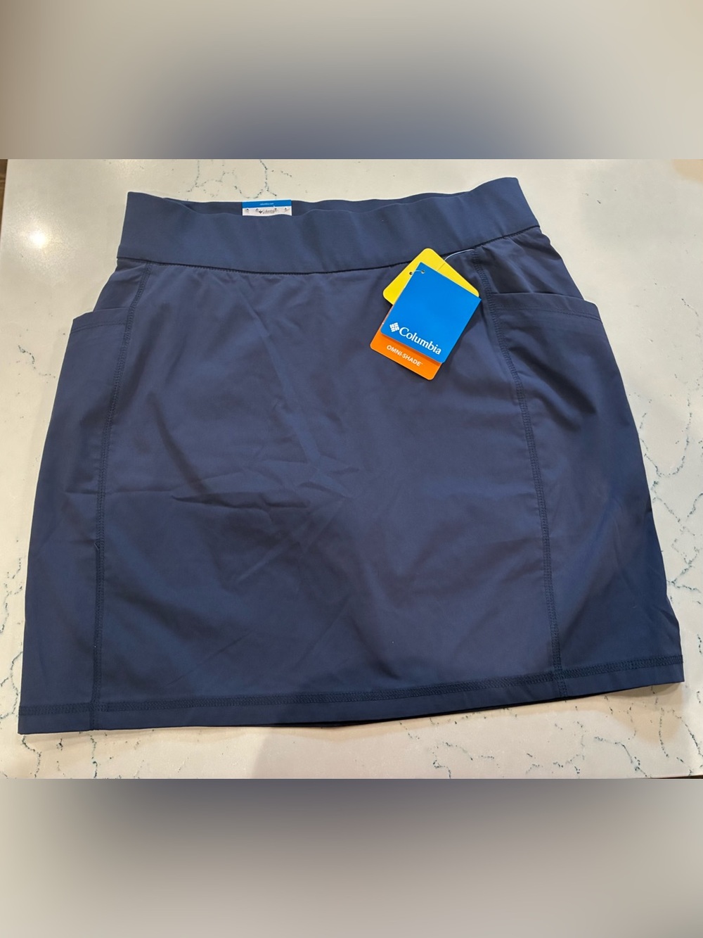 NWT Columbia Women's Navy Performance Skort with Omni-Shade Small